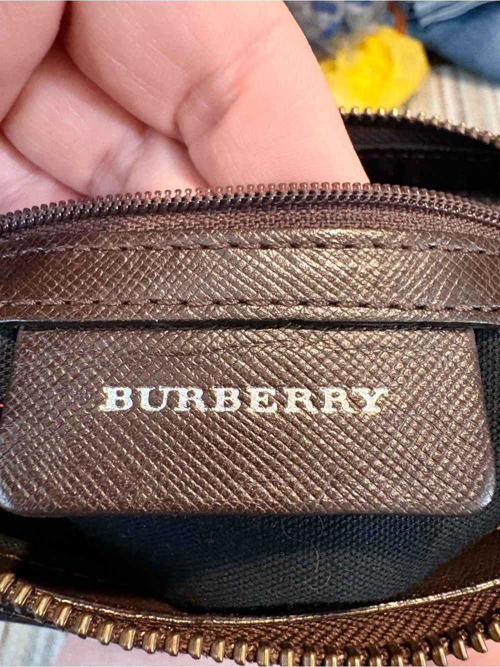 Burberry Vintage House Check Crossbody Bag Brown Saffiano Leather Trim - Picture 2 of 16